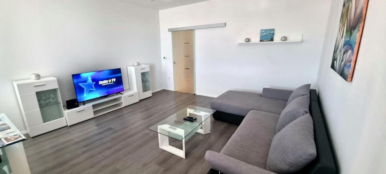 Apartment Lori - beautiful view Rijeka Exterior foto